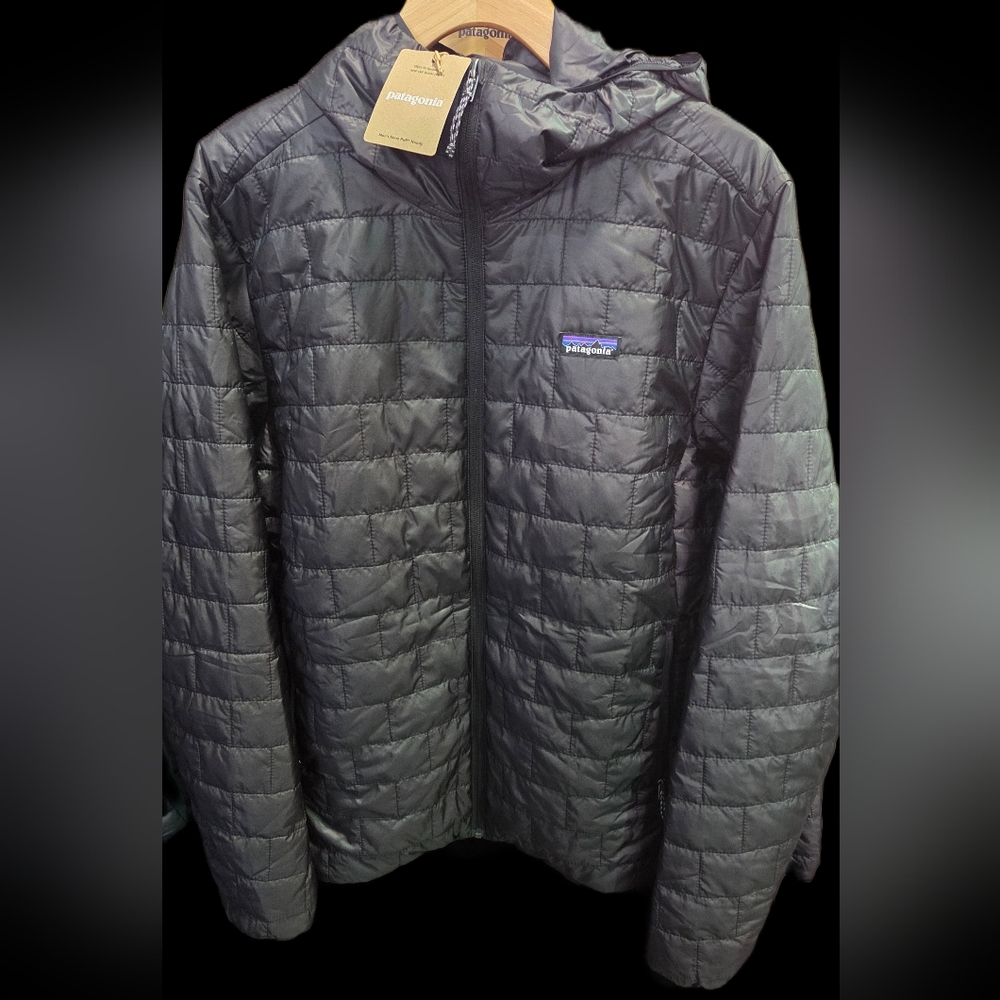 Patagonia Men's Black Nano Puff Hoody Jacket